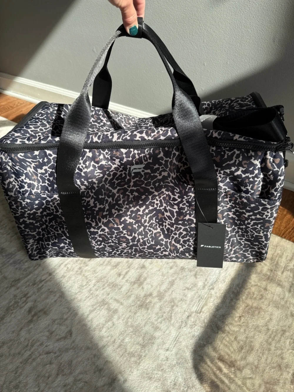 NWT Fabletics Travel Bag convertible hanging bag/weekender - Picture 13 of 14